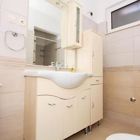 Braco Apartment *