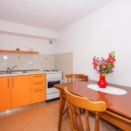 Braco Apartment *